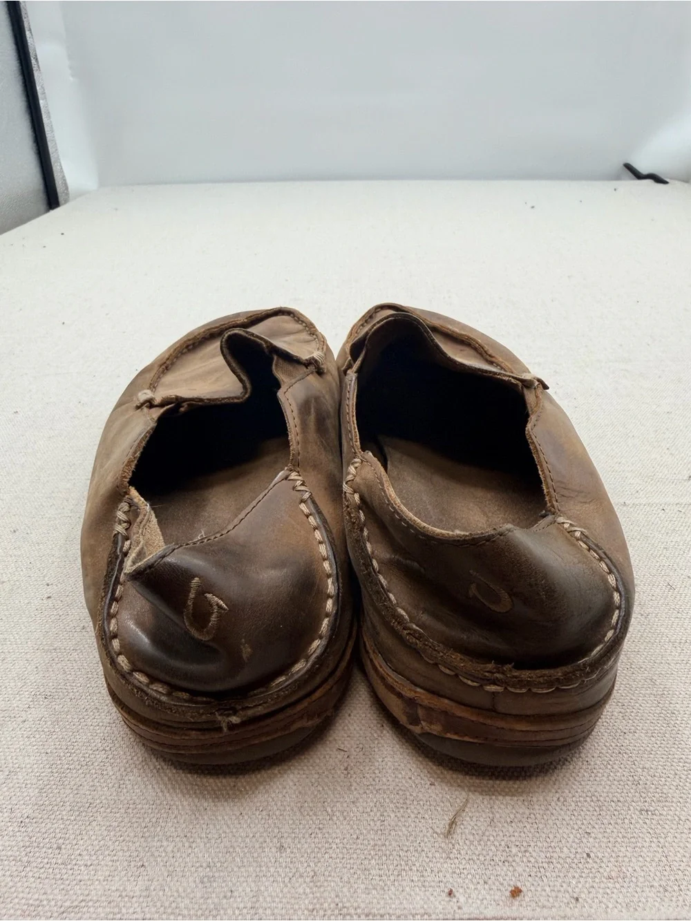 OluKai moloa loafers